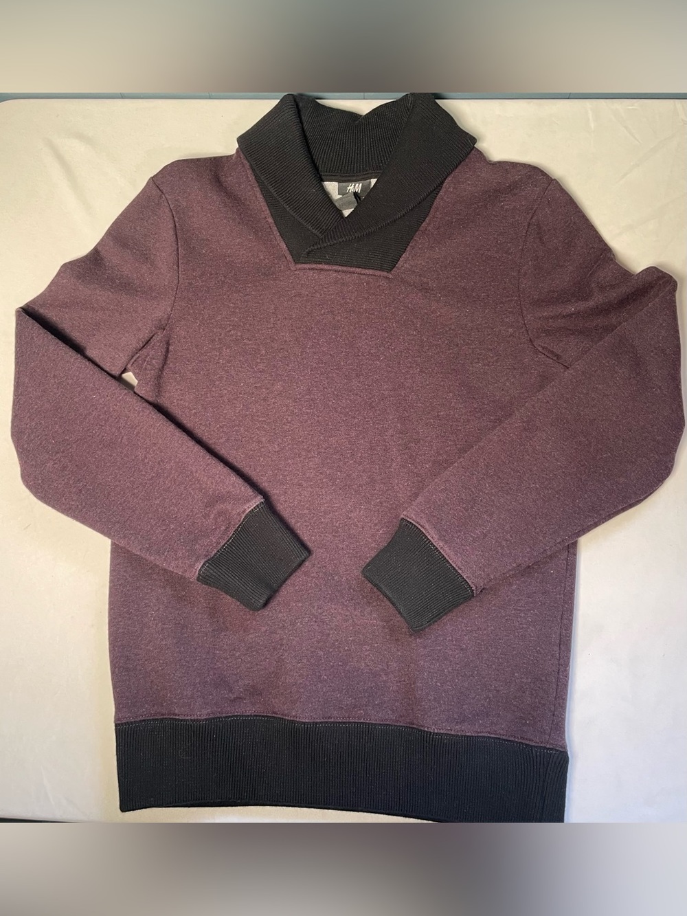 H&M Men’s Shawl Collar Sweatshirt Pullover Maroon Heathered Black Trim Size XS